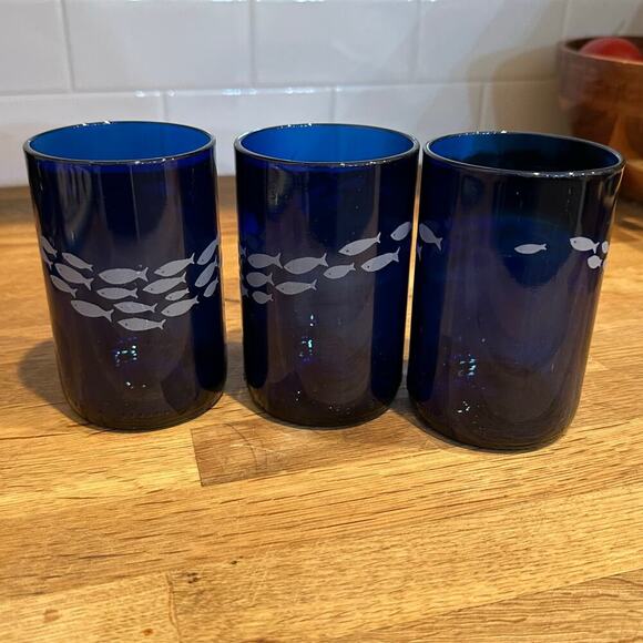 Upcycled Cobalt Blue Wine Bottle Tumbler Glass Set of 3 fish - Picture 8 of 8